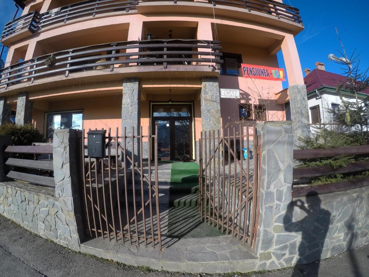 Pensiunea N.A.M Buşteni Buitenkant foto